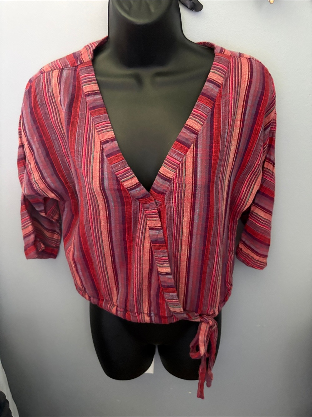 girl krazy Red Multi-Striped V-Neck Tie-Hem Top